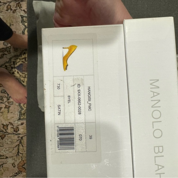 Manolo Blahnik Hangisi Satin Heels - Picture 8 of 9